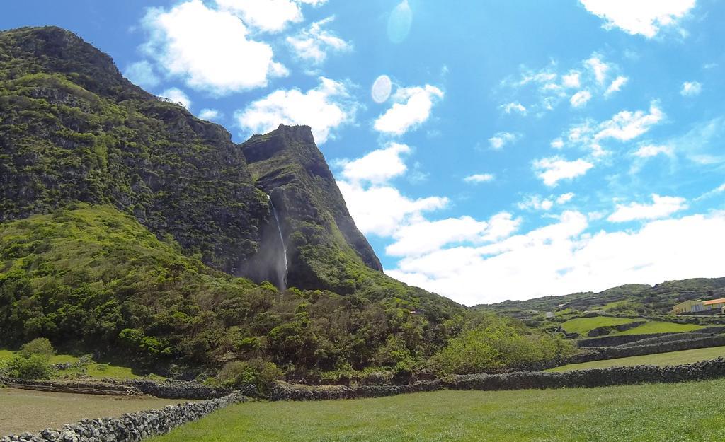 فيلا Casas Da Cascata Lajes das Flores الغرفة الصورة