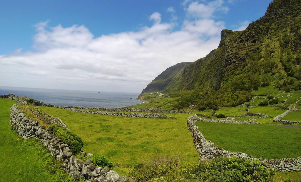 فيلا Casas Da Cascata Lajes das Flores الغرفة الصورة